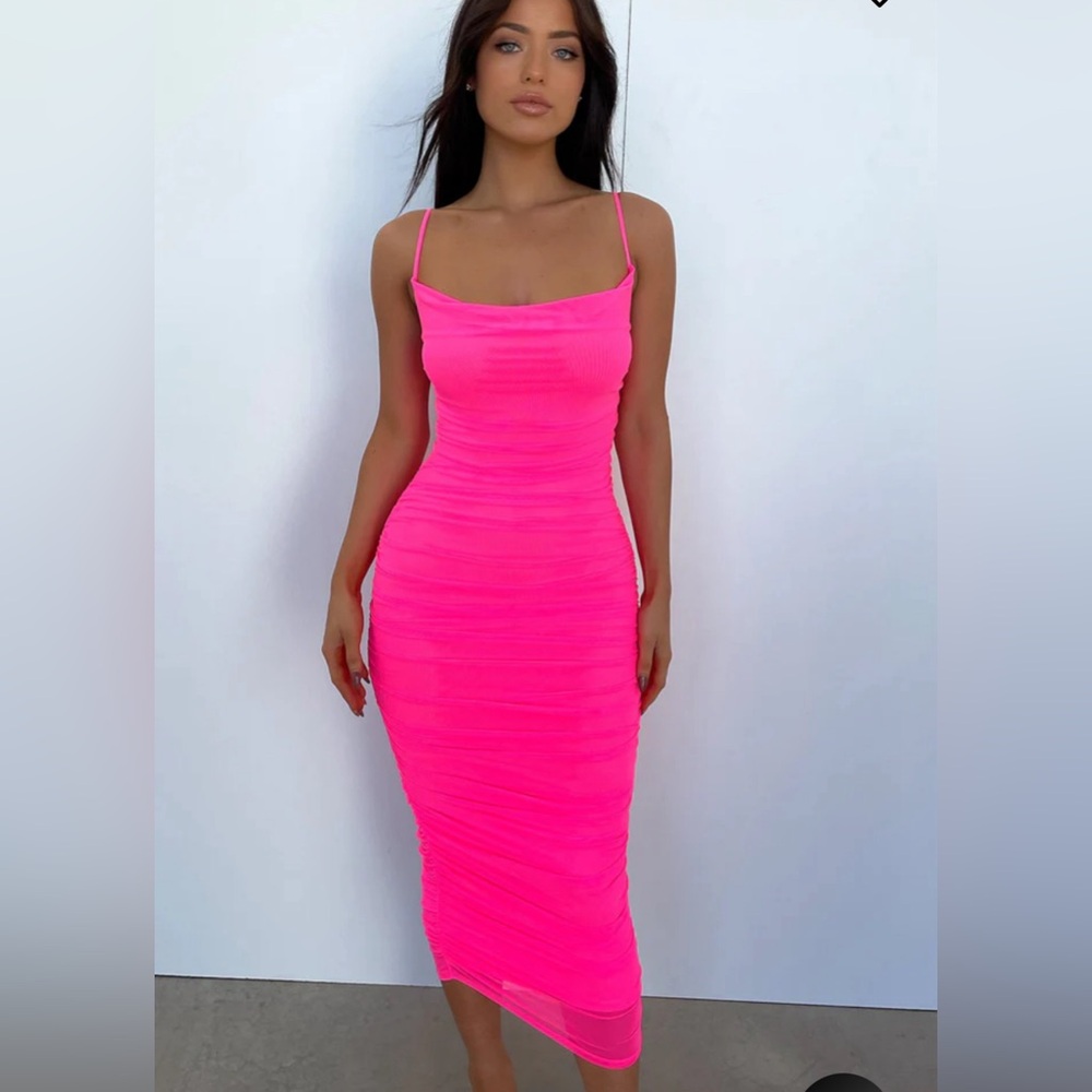 💗 Neon Hot Pink - Thatsofetch Linda Midi Dress 🔥